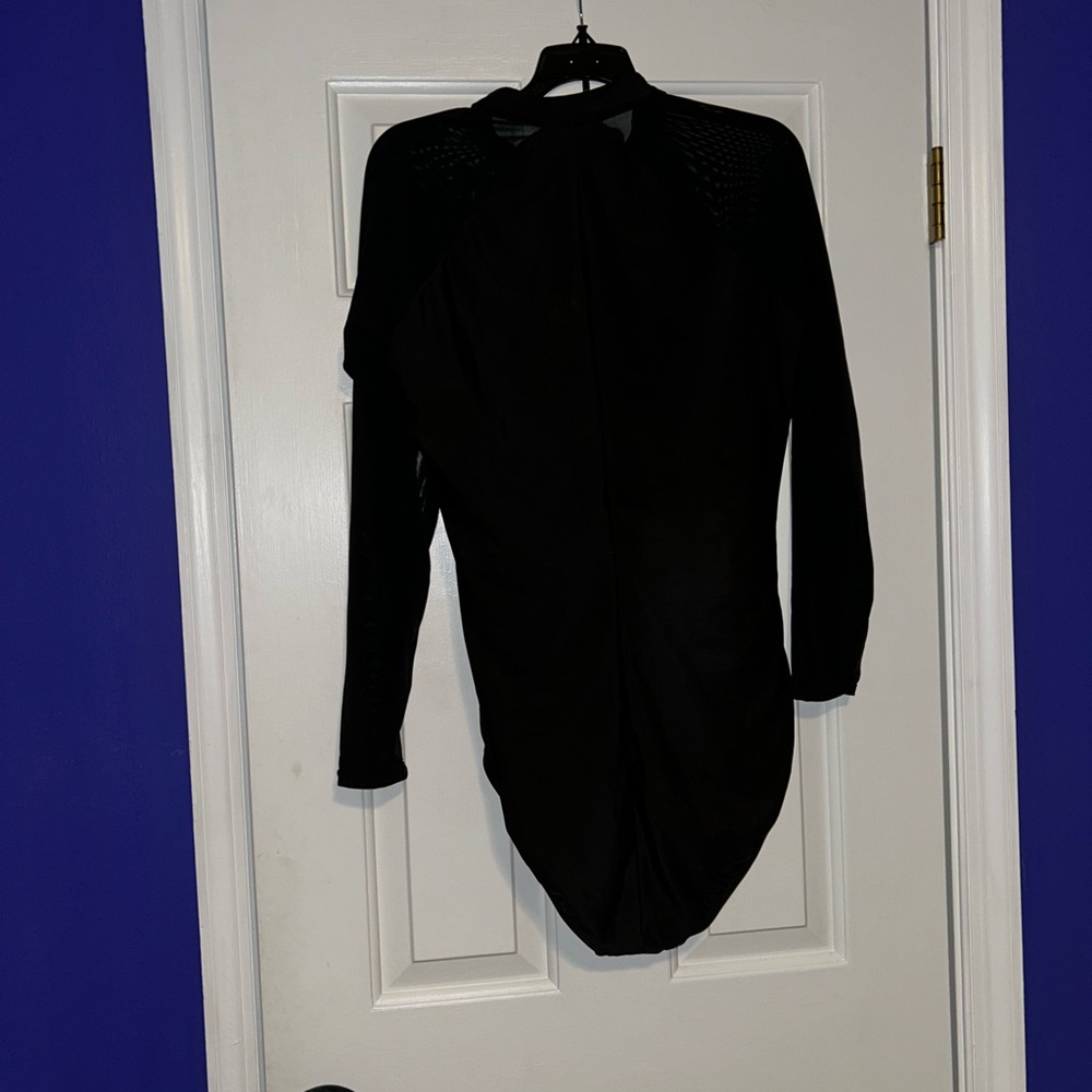 Black and Silver Long Sleeve Swimsuit - Picture 4 of 5